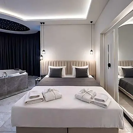 D Twins Hotel 3*
